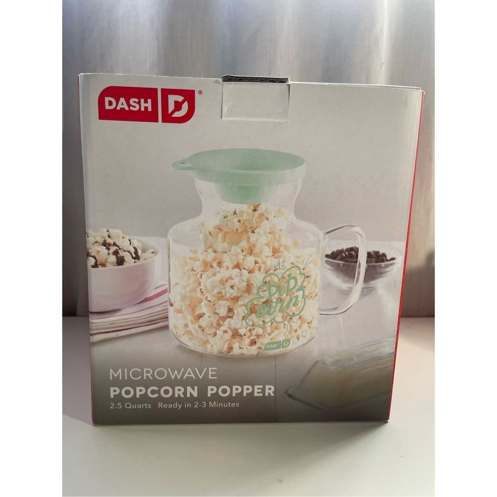 Microwave Popcorn Maker- Dash Aqua Blue -Glass Used Once